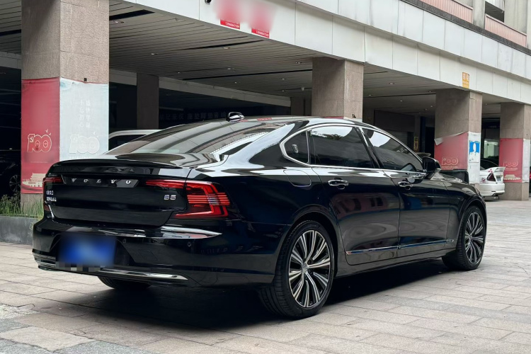 沃尔沃S90 2022款 B5 智远豪华版车身外观6004