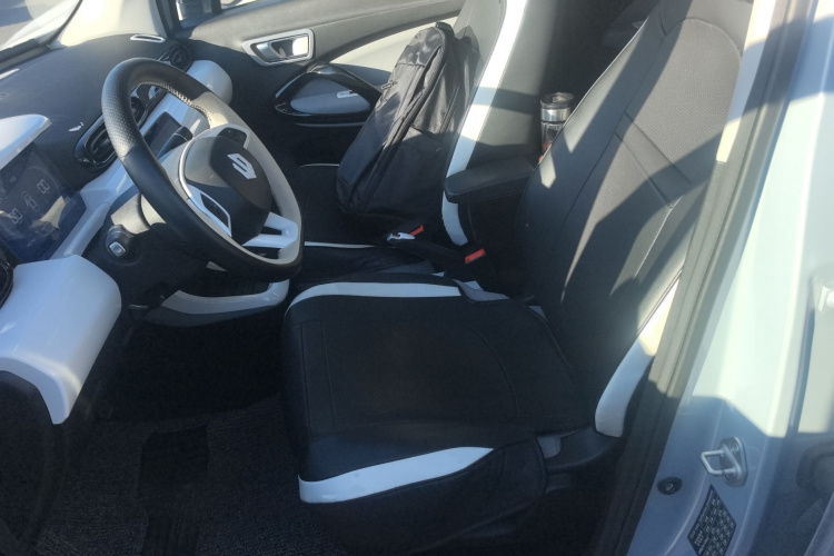 零跑汽车 零跑T03 2023款 200轻享版局部细节19