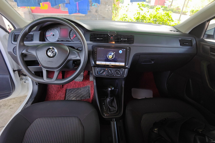 大众 桑塔纳 2019款 1.5L 自动风尚版 国VI中控内饰7002