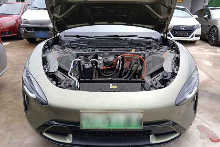 小米汽车 小米SU7 2024款 后驱超长续航高阶智驾Pro版机舱底盘24