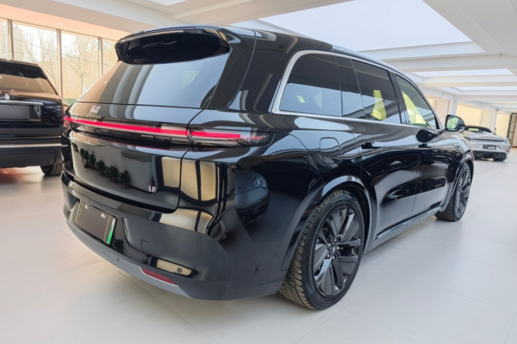 理想汽车 理想L8 2024款 Ultra车身外观6003