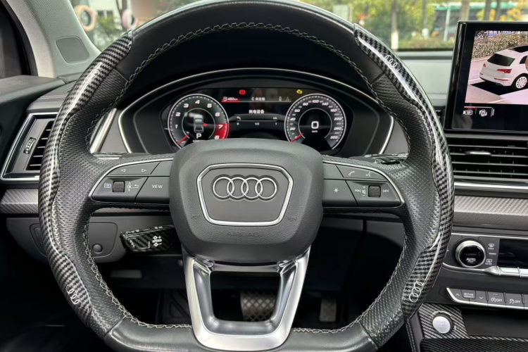 奥迪Q5L 2021款 45 TFSI 豪华动感型中控内饰7013