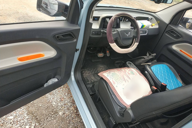 五菱汽车 宏光MINIEV 2020款 自在款 磷酸铁锂中控内饰7003