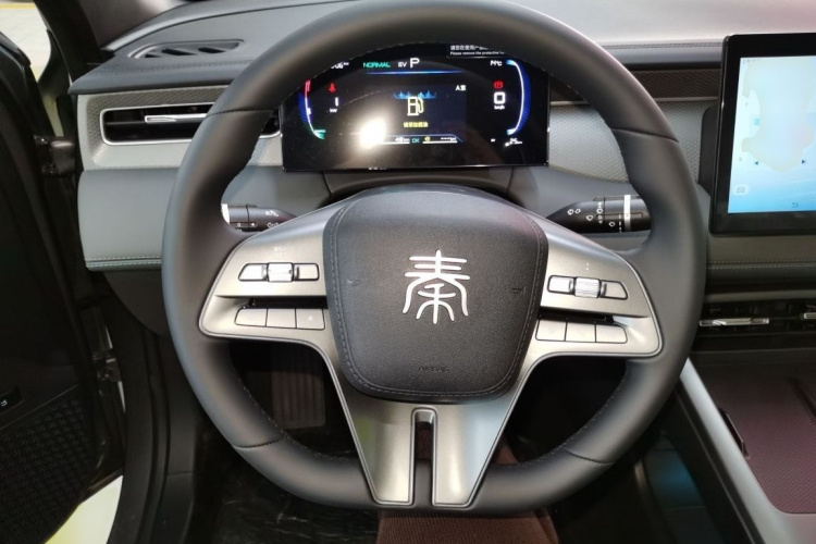 比亚迪 秦PLUS 2025款 DM-i 智驾版 55KM领先型中控内饰7009