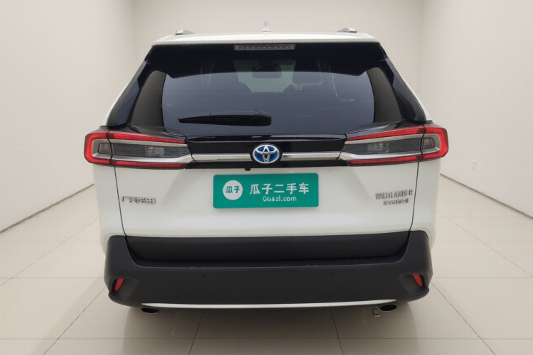 丰田 威兰达 2023款 双擎 2.5L E-CVT两驱豪华PLUS版车身外观6