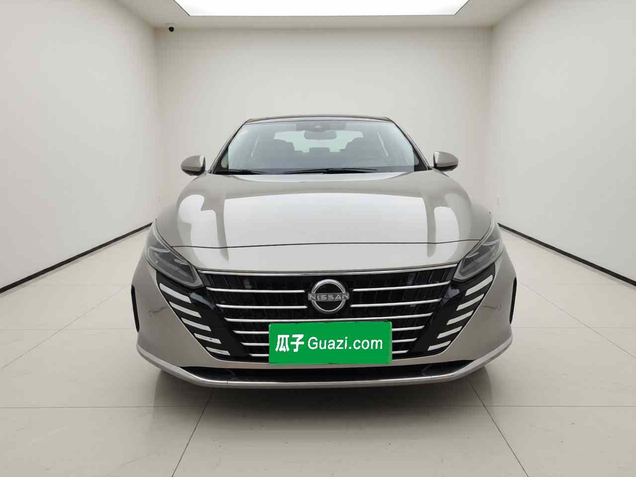 日产 天籁 2022款 2.0L XL-Upr 优享版(1)