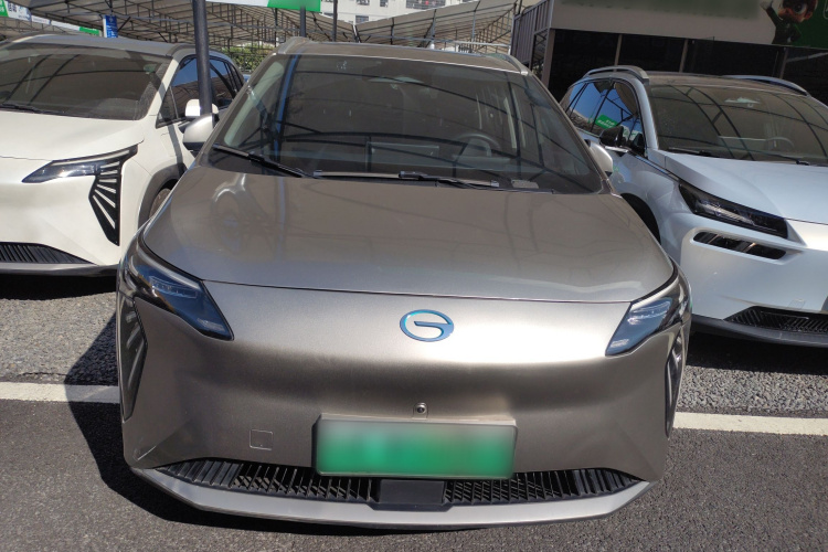 埃安 AION Y 2023款 Plus 610 智领版 三元锂车身外观2