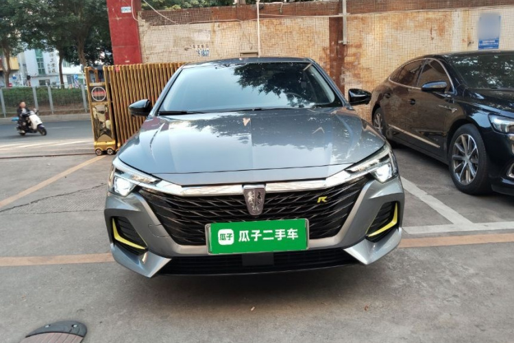 荣威i6 MAX新能源 2020款 1.5T PHEV爽酷版车身外观6001