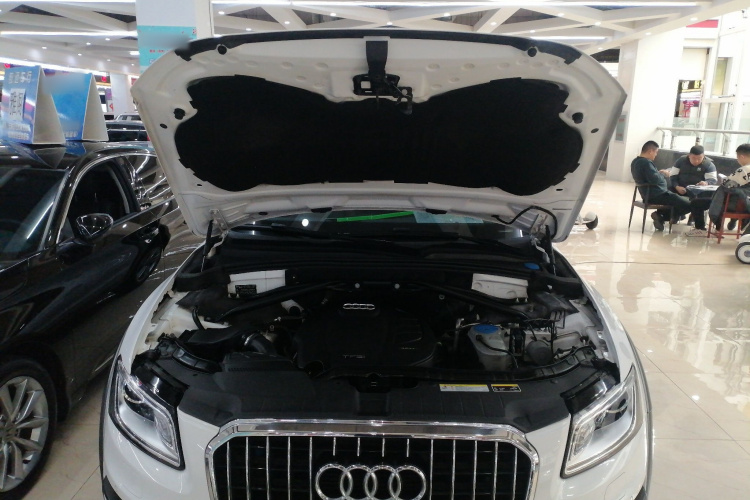 奥迪Q5 2018款 典藏版 40 TFSI 技术型局部细节24