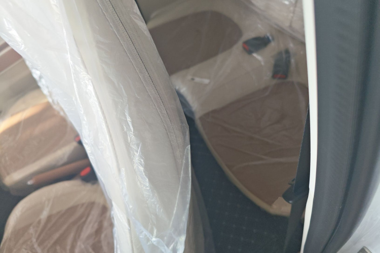 奔腾小马 2026款 222km 闪耀马中控内饰21