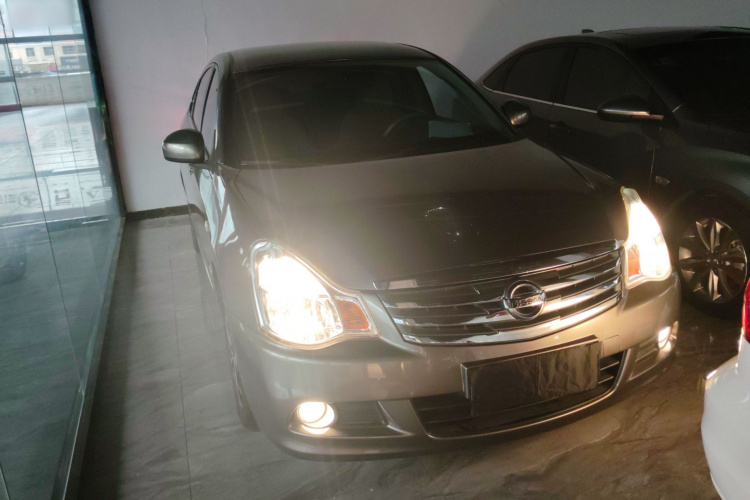 日产 轩逸 2018款 经典 1.6XE CVT舒适版车身外观6002