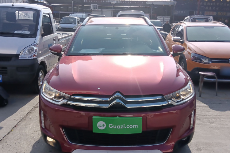 雪铁龙C3-XR 2015款 1.6L 自动先锋型车身外观2