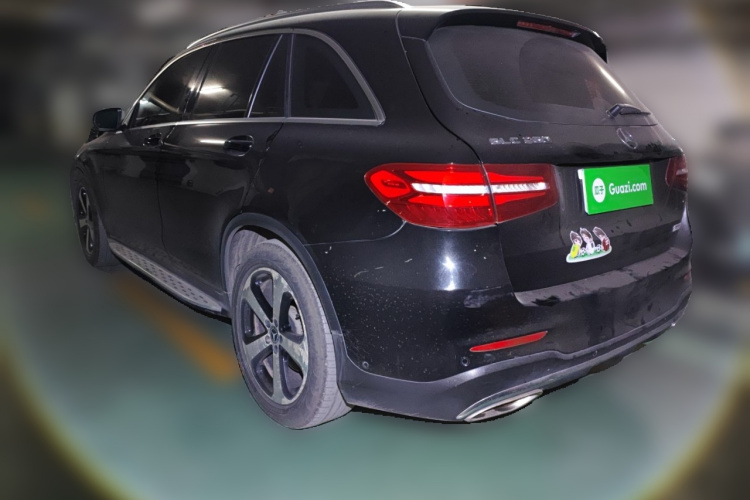 奔驰GLC 2018款 GLC 260 4MATIC 豪华型车身外观6003