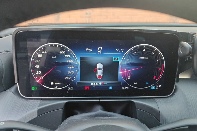 奔驰C级 2023款 C 260 L 运动版局部细节14