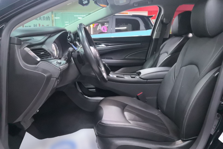 别克 君越 2021款 652T 豪华型局部细节19