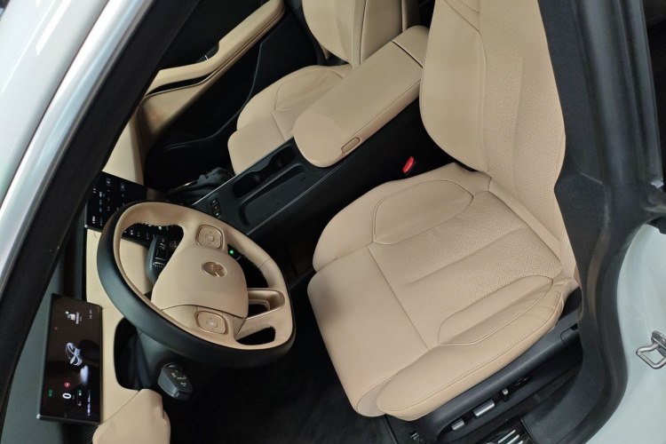 蔚来ET5 2022款 75kWh局部细节19