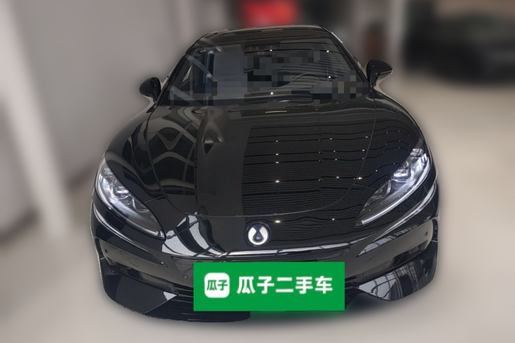 腾势Z9 2024款 1100km 四驱Ultra版车身外观2