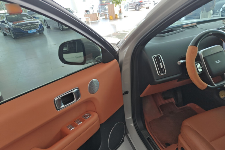 理想汽车 理想L6 2024款 Pro中控内饰7003
