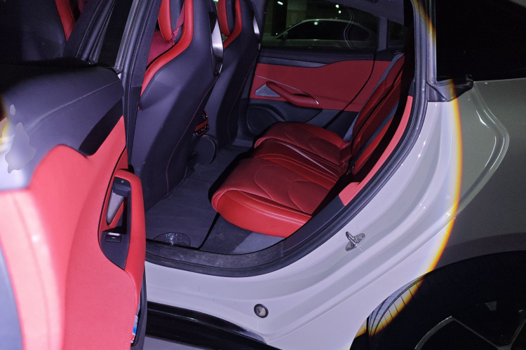 小米汽车 小米SU7 2024款 后驱标准创始版中控内饰21