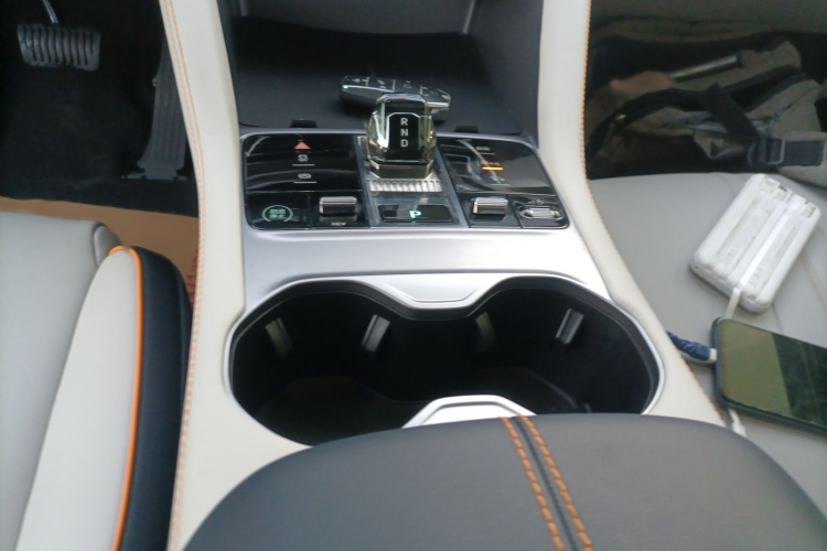 比亚迪 宋PLUS新能源 2023款 冠军版 DM-i 110KM 旗舰型局部细节18