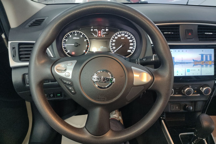 日产 轩逸 2022款 经典 1.6XL CVT豪华版中控内饰13