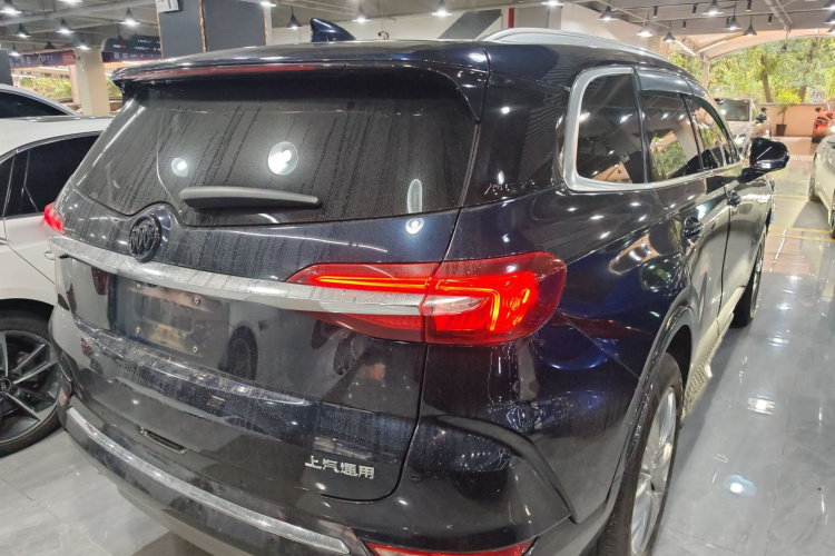 别克 昂科旗 2020款 28T 四驱旗舰型车身外观7