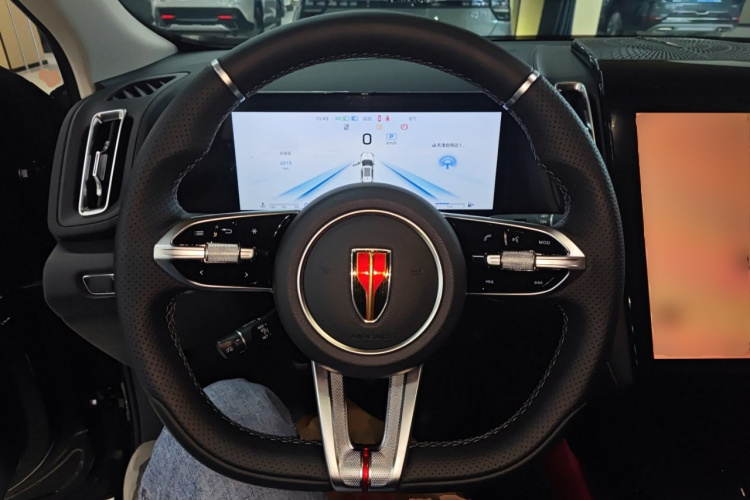 红旗HS3 2024款 1.5T 善为版中控内饰13