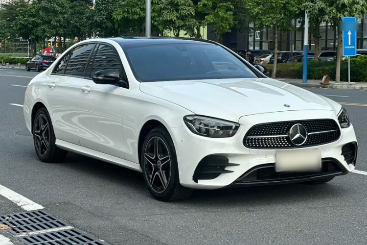 奔驰E级(进口) 2021款 E 260 时尚型运动版车身外观6005