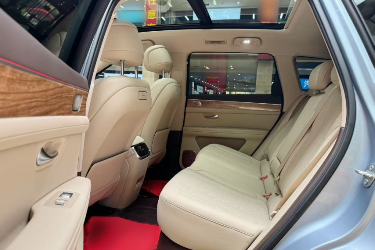 鸿蒙智行 问界M7 2024款 1.5T 后驱Plus版 5座中控内饰7003