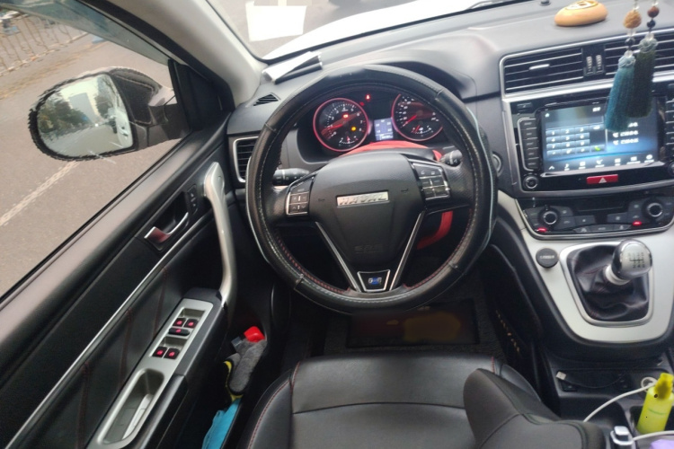 哈弗H6 2017款 蓝标 运动版 1.5T 手动两驱精英型局部细节13