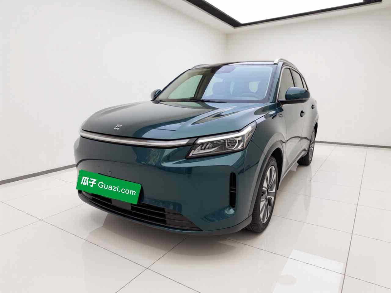 蓝电E5 PLUS 2025款 165km 长续航版PLUS 5座(2)
