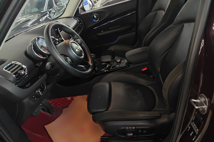 MINI Clubman 2016款 改款 1.5T COOPER 鉴赏家版中控内饰19