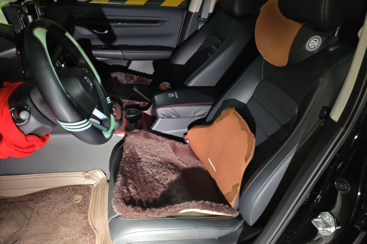 本田CR-V 2024款 240TURBO 两驱锋尚版 5座中控内饰19