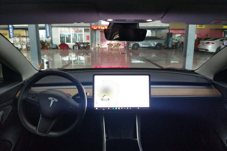 特斯拉 Model 3 2020款 标准续航后驱升级版中控内饰12