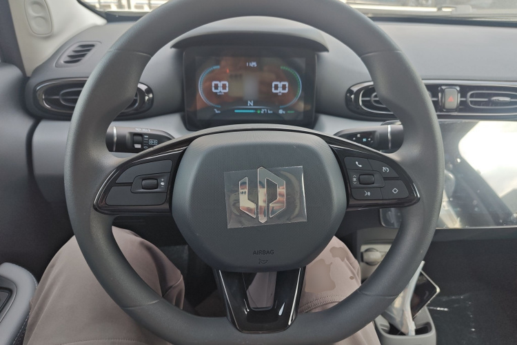 零跑汽车 零跑T03 2025款 310舒享版中控内饰13