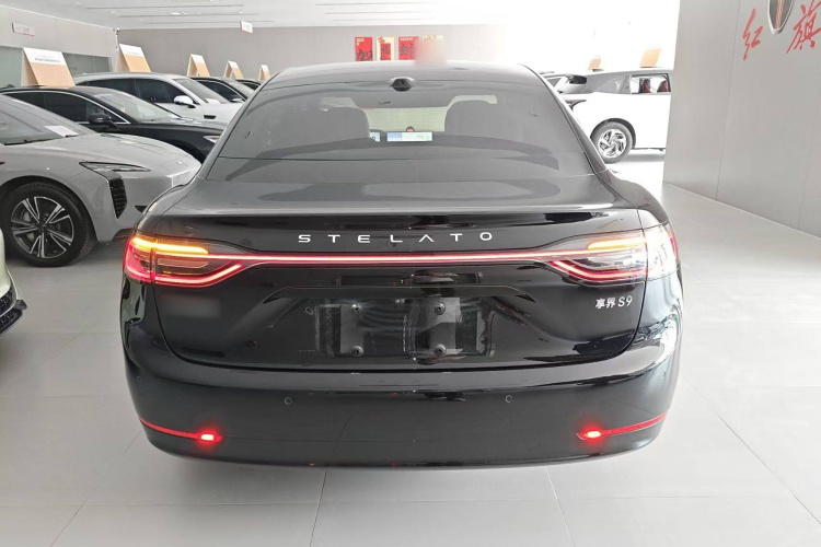 鸿蒙智行 享界S9 2024款 纯电 Ultra 四驱旗舰版车身外观6004