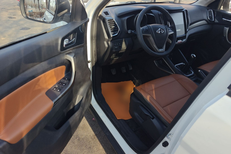 长安欧尚CX70 2016款 1.6L 手动豪华型中控内饰20