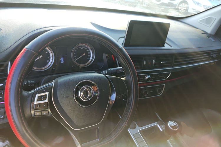 东风风行 风行SX6 2019款 1.5T 手动舒适型 国V中控内饰12