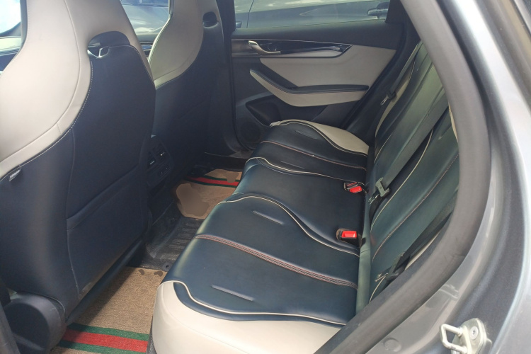 比亚迪 秦PLUS 2021款 EV 600KM 旗舰型中控内饰7004