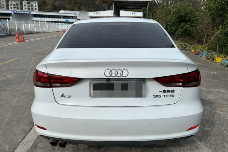 奥迪A3 2014款 Limousine 35 TFSI 自动进取型车身外观6007