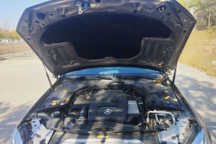 奔驰C级 2019款 C 180 L 时尚型运动版局部细节24