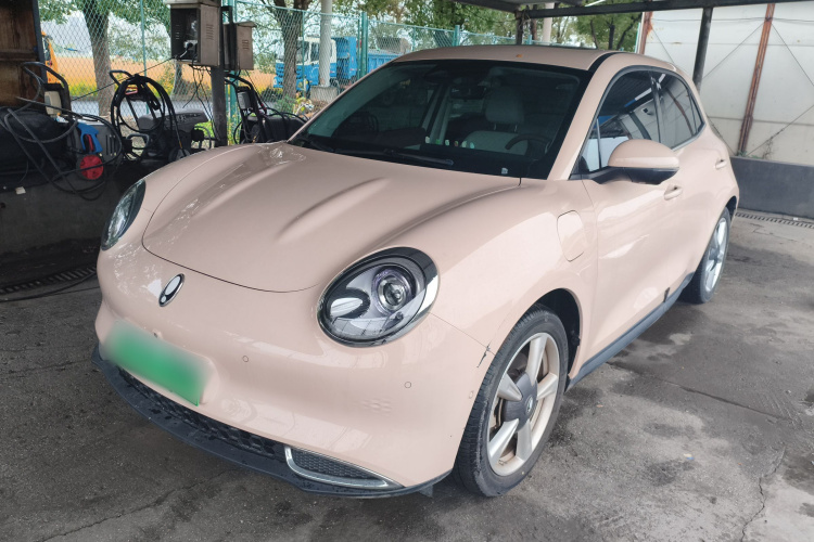 欧拉好猫 2023款 401km标准续航 尊贵型 磷酸铁锂车身外观1