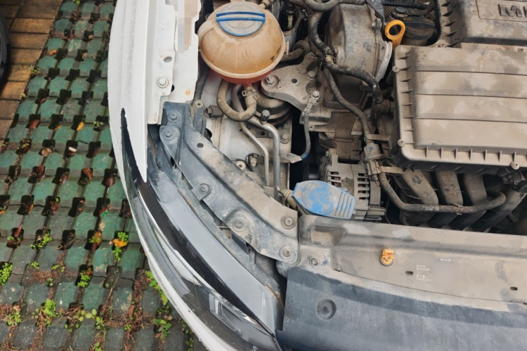 大众 Polo 2016款 1.4L 手动风尚型局部细节9006