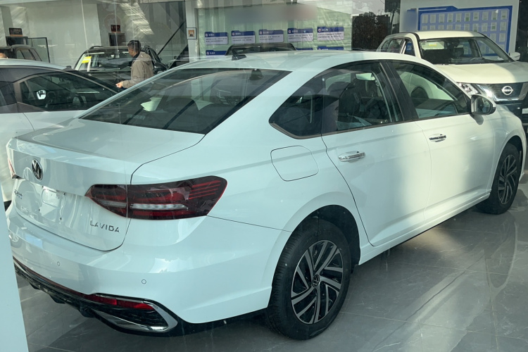 大众 朗逸 2024款 1.5L 自动星空五百万版车身外观6004