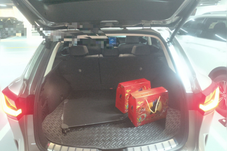 雷克萨斯NX 2022款 350h 前驱 创悦版中控内饰23