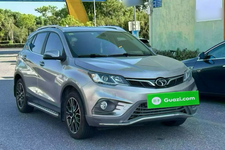 东南DX3 2018款 1.5T CVT尊贵型车身外观6006