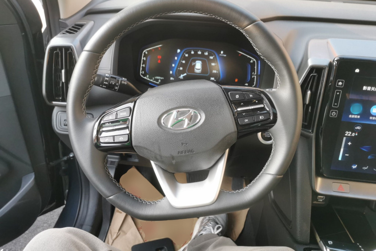 北京现代ix35 2021款 2.0L 自动两驱GLS领先版中控内饰13