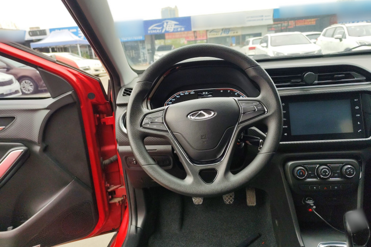 奇瑞 瑞虎3X 2018款 1.5L 手动精英版中控内饰13