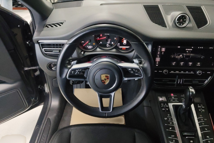 保时捷 2021款 Macan 2.0T中控内饰13