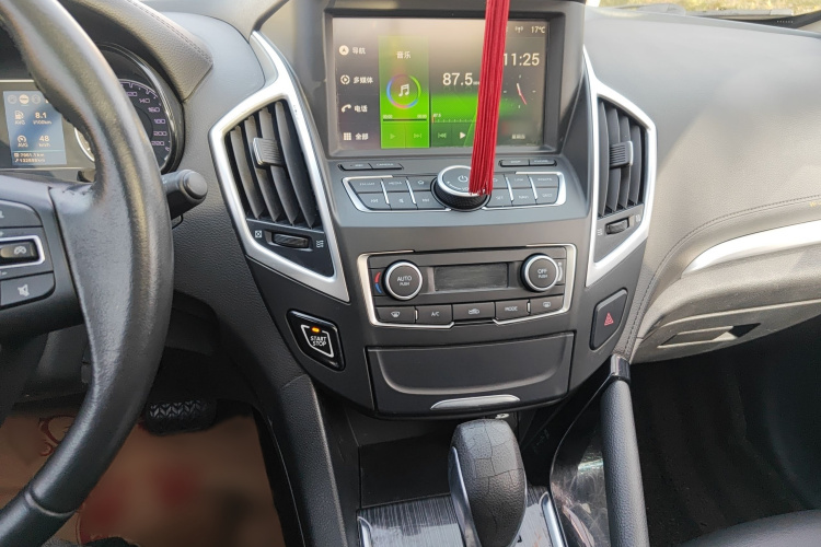 东风风神AX7 2016款 2.0L 自动智逸型局部细节16